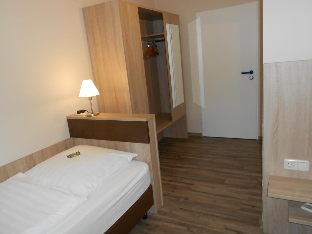 Hotel-Restaurant Tuexen Rendsburg Chambre photo